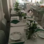 Hotel Eveline Portosole