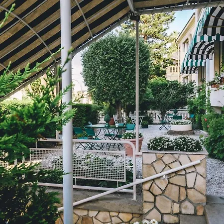 Eveline Portosole 4* Sanremo