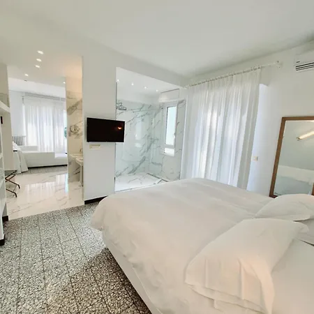 Eveline Portosole 4* San Remo