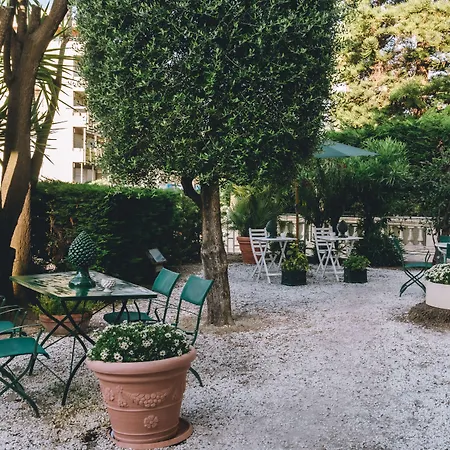 호텔 Eveline Portosole 4*