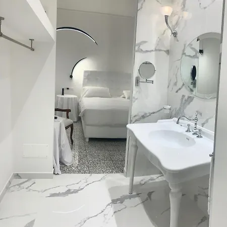 Eveline Portosole 4*
